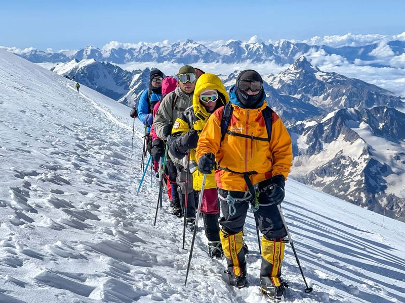 Monte Elbrús, ascensión al pico más alto de Rusia